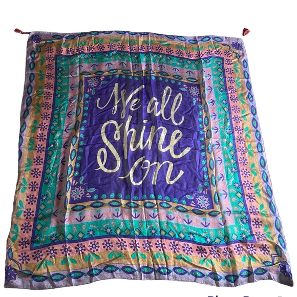 NATURAL LIFE Other - NEW “we all shine on” boho silk tapestry scarf w/ tassels